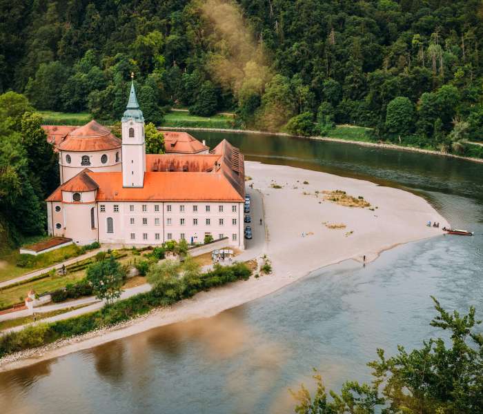Kloster Weltenburg im Donaudurchbruch